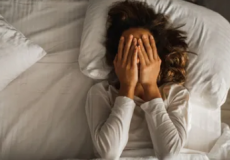 调查揭示了睡眠不足如何让你的脸变老